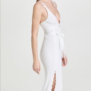 Beautiful white dress, only worn once